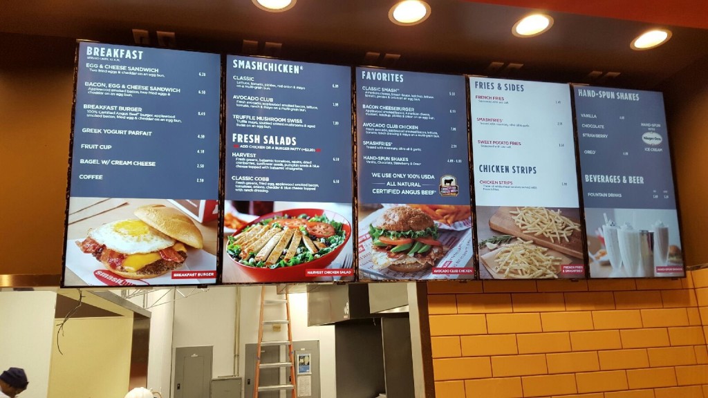 Introduce Digital Menu Board to your Restaurant to Unify your Business